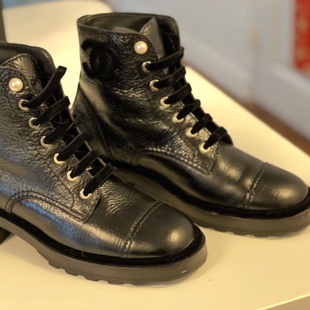 Chanel Boots with pearls